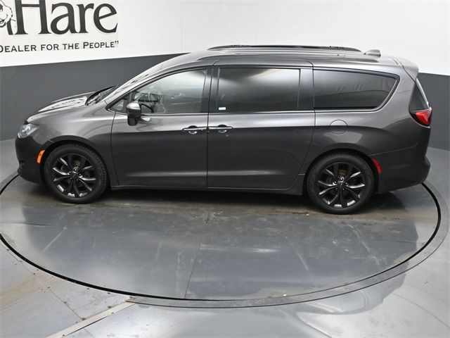 2018 Chrysler Pacifica Touring-L Plus