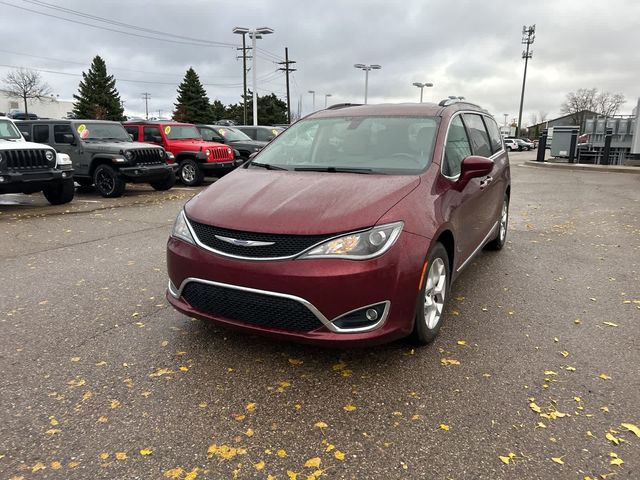 2018 Chrysler Pacifica Touring-L Plus