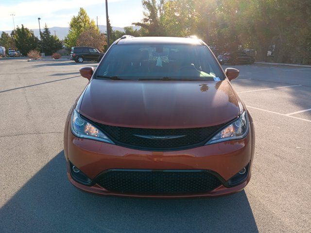 2018 Chrysler Pacifica Touring-L Plus