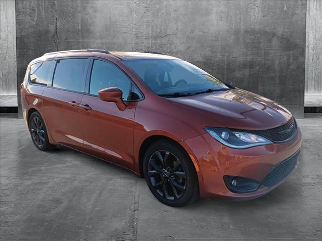 2018 Chrysler Pacifica Touring-L Plus