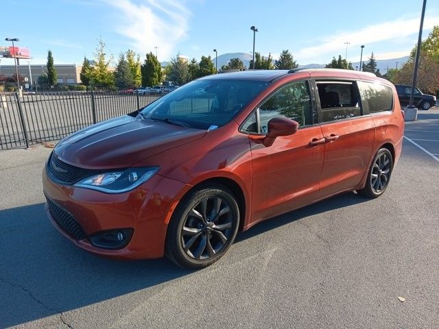 2018 Chrysler Pacifica Touring-L Plus