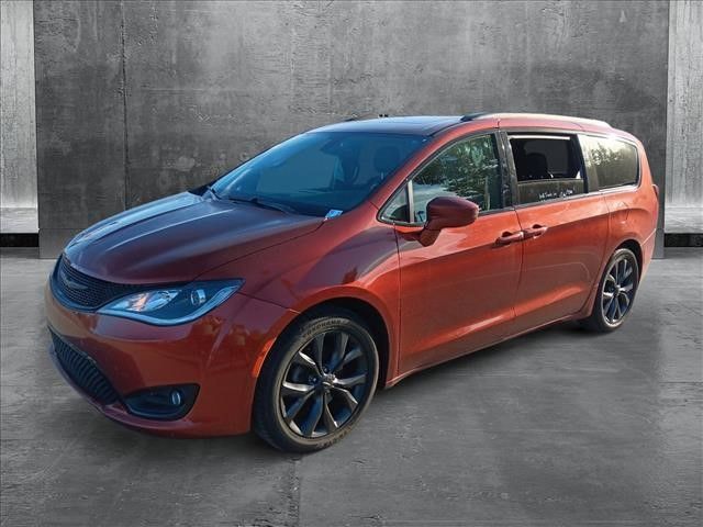 2018 Chrysler Pacifica Touring-L Plus