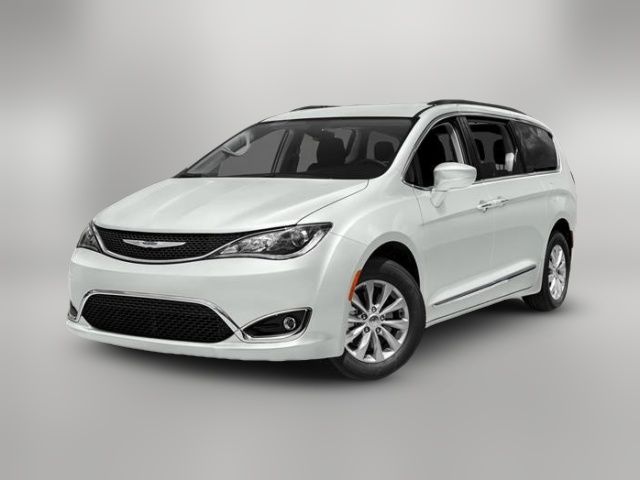 2018 Chrysler Pacifica Touring-L Plus