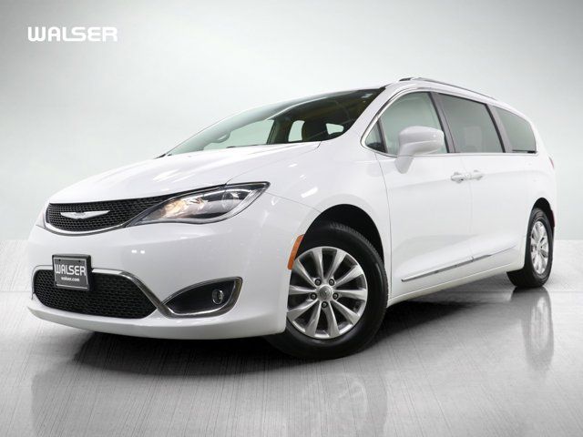 2018 Chrysler Pacifica Touring-L Plus