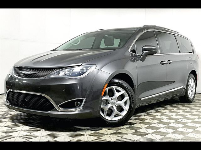 2018 Chrysler Pacifica Touring-L Plus