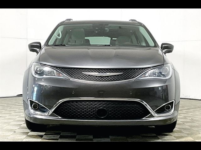 2018 Chrysler Pacifica Touring-L Plus