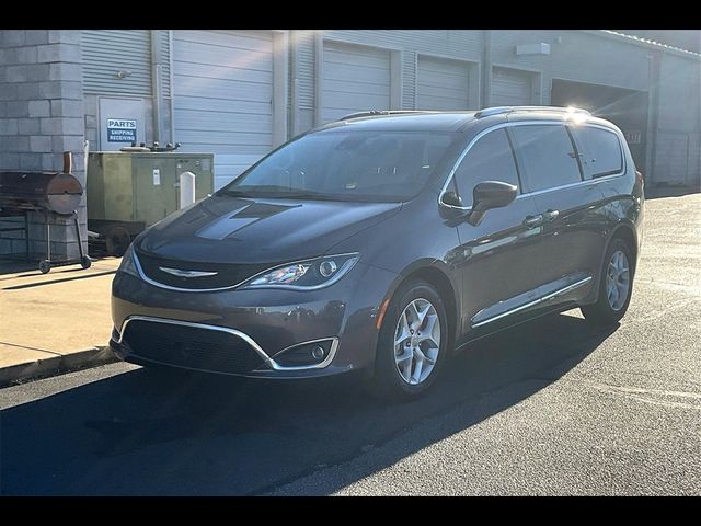 2018 Chrysler Pacifica Touring-L Plus