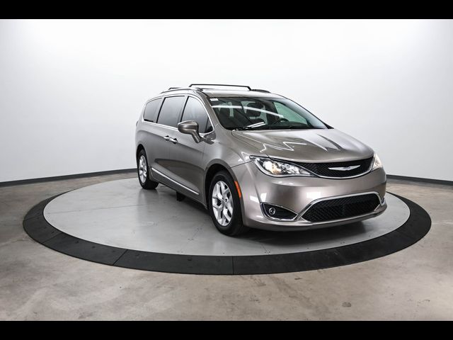 2018 Chrysler Pacifica Touring-L Plus