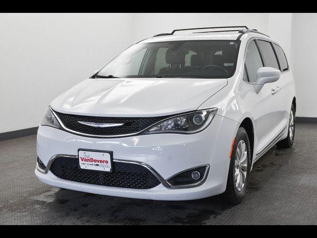 2018 Chrysler Pacifica Touring-L Plus