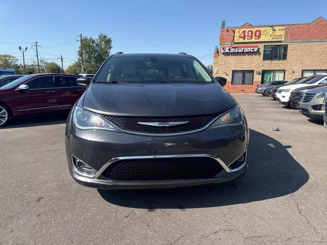 2018 Chrysler Pacifica Touring-L Plus