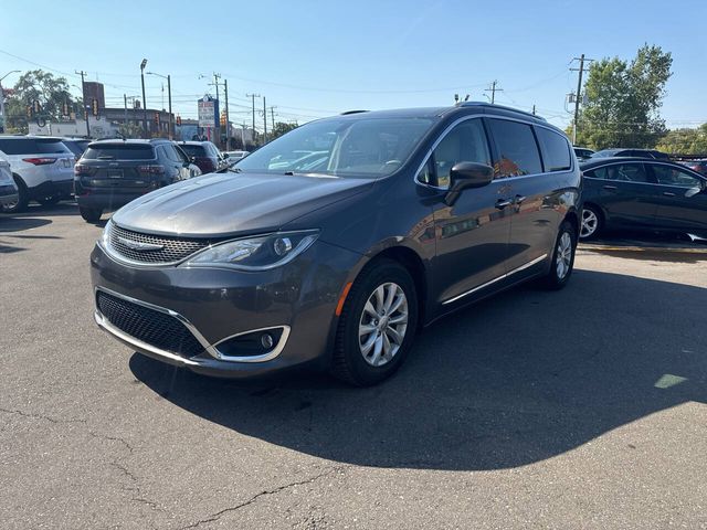 2018 Chrysler Pacifica Touring-L Plus