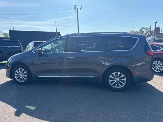 2018 Chrysler Pacifica Touring-L Plus