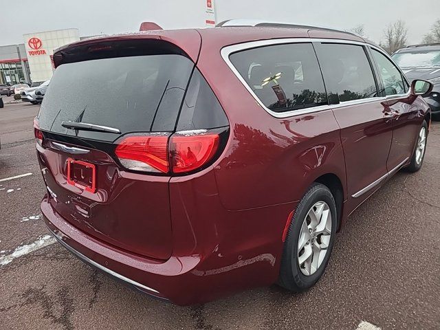 2018 Chrysler Pacifica Touring-L Plus