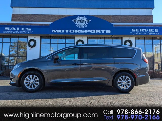 2018 Chrysler Pacifica Touring-L Plus