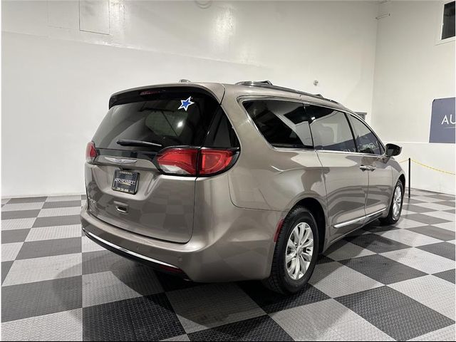 2018 Chrysler Pacifica Touring-L Plus