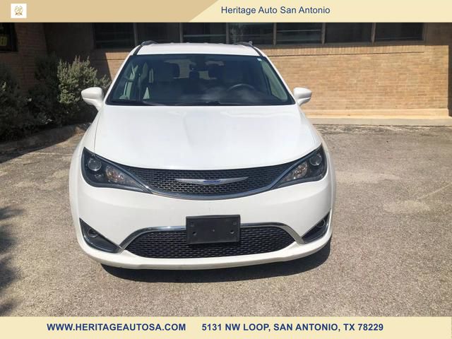 2018 Chrysler Pacifica Touring-L Plus