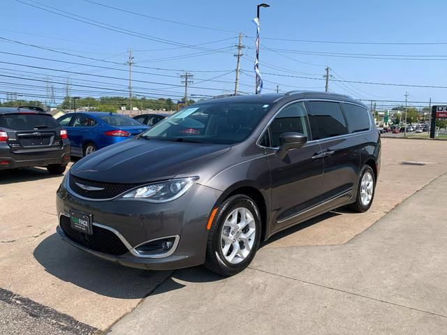 2018 Chrysler Pacifica Touring-L Plus