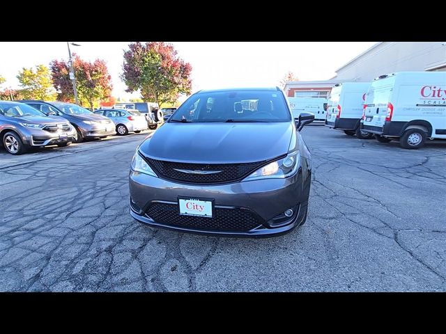 2018 Chrysler Pacifica Touring Plus