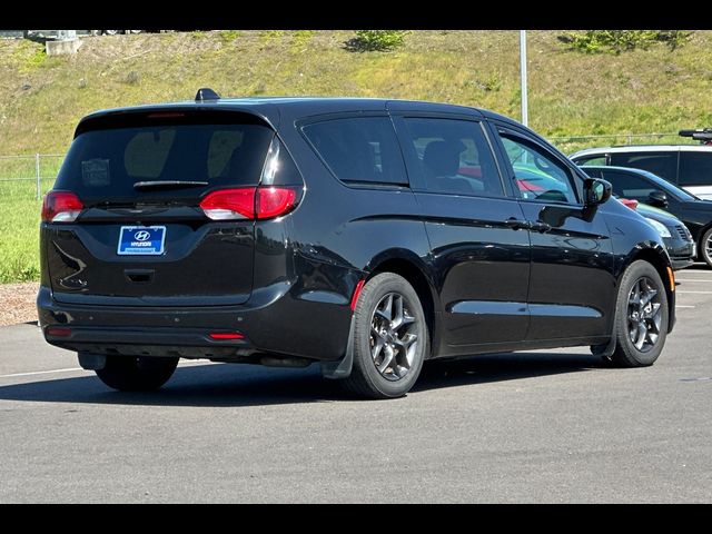 2018 Chrysler Pacifica Touring Plus