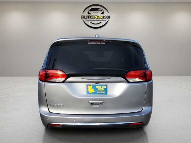 2018 Chrysler Pacifica Touring Plus