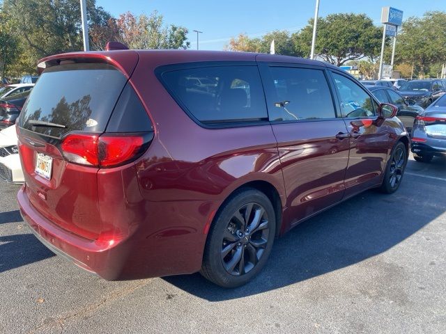 2018 Chrysler Pacifica Touring Plus