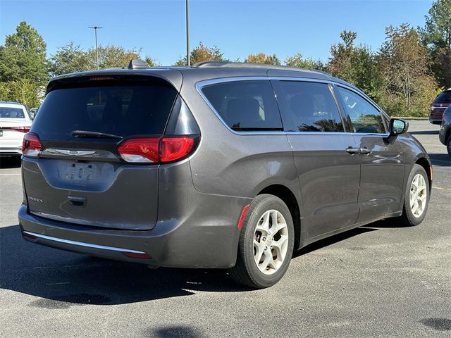 2018 Chrysler Pacifica Touring Plus