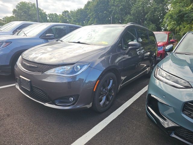 2018 Chrysler Pacifica Touring Plus