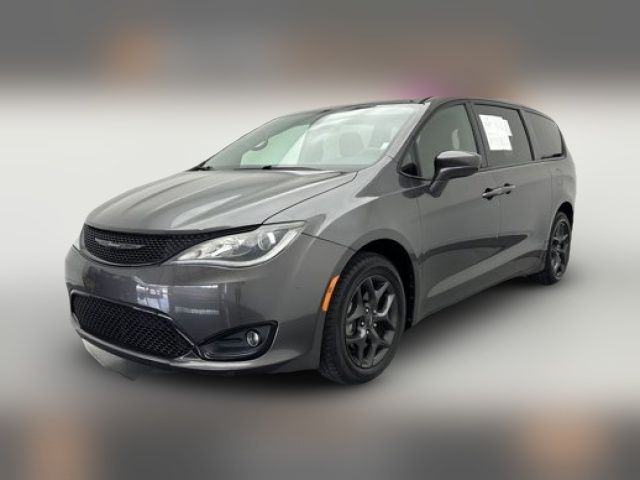 2018 Chrysler Pacifica Touring Plus