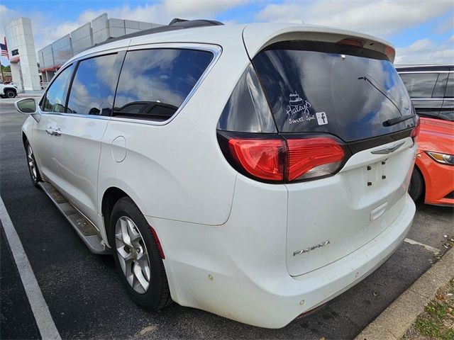 2018 Chrysler Pacifica Touring Plus