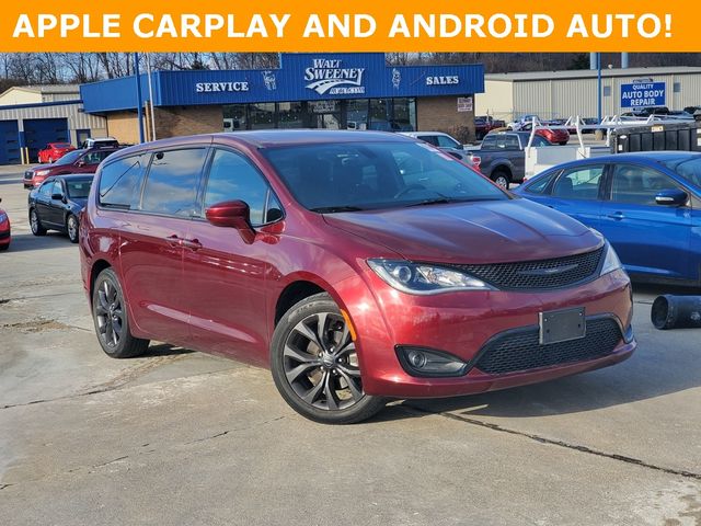 2018 Chrysler Pacifica Touring Plus