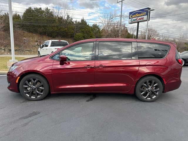 2018 Chrysler Pacifica Touring Plus