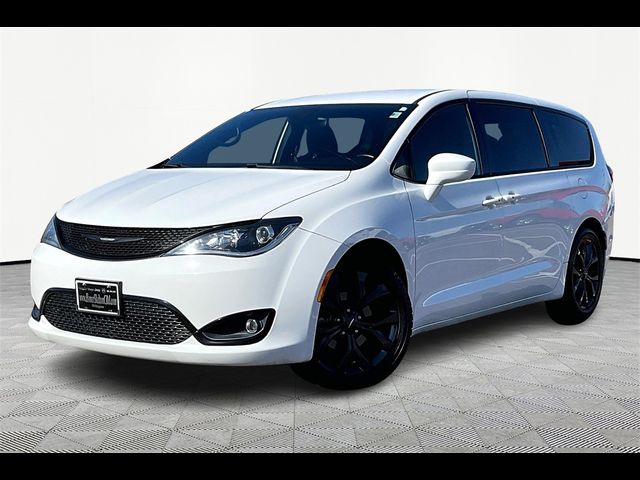 2018 Chrysler Pacifica Touring Plus