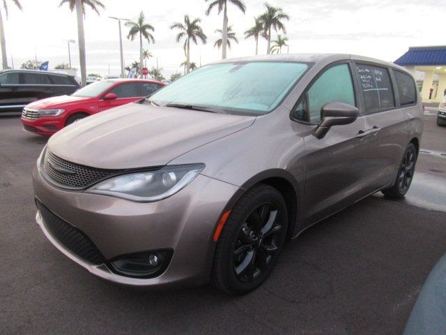 2018 Chrysler Pacifica Touring Plus