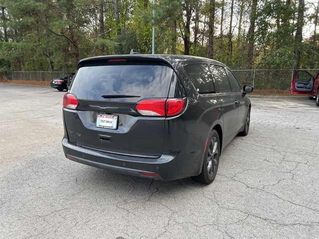 2018 Chrysler Pacifica Touring Plus