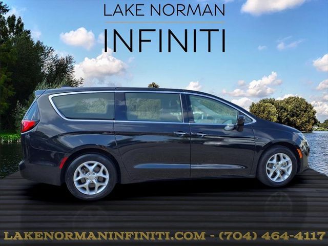 2018 Chrysler Pacifica Touring Plus