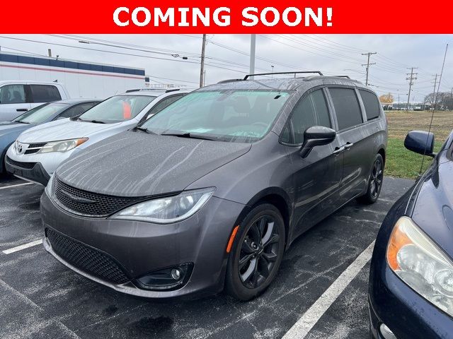 2018 Chrysler Pacifica Touring Plus