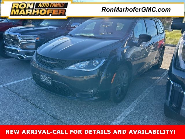 2018 Chrysler Pacifica Touring Plus