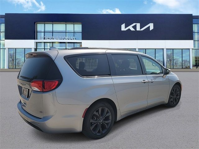 2018 Chrysler Pacifica Touring Plus