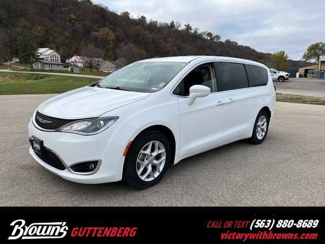 2018 Chrysler Pacifica Touring Plus