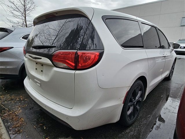 2018 Chrysler Pacifica Touring Plus