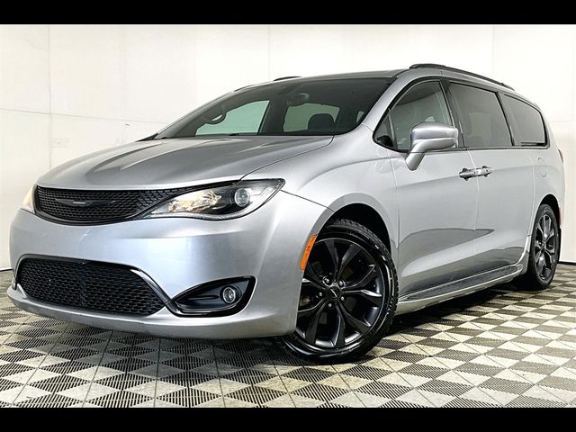 2018 Chrysler Pacifica Touring Plus