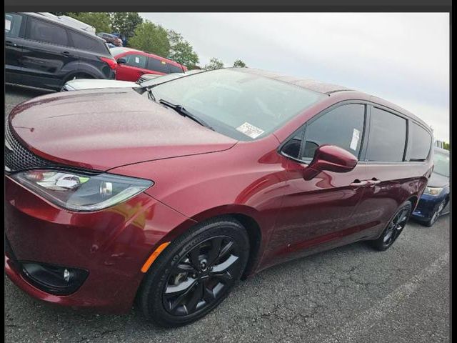 2018 Chrysler Pacifica Touring Plus