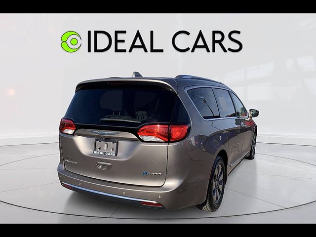 2018 Chrysler Pacifica Hybrid Limited