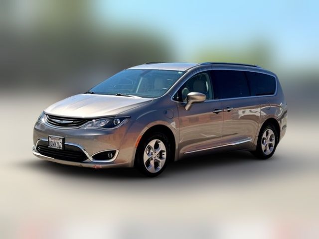 2018 Chrysler Pacifica Hybrid Touring L