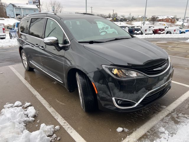 2018 Chrysler Pacifica Hybrid Limited