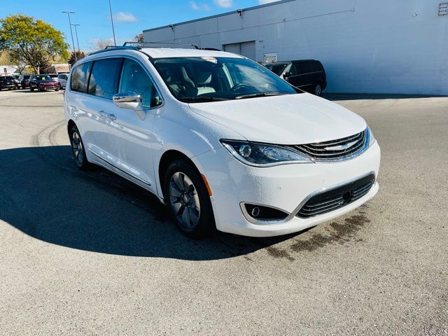 2018 Chrysler Pacifica Hybrid Limited