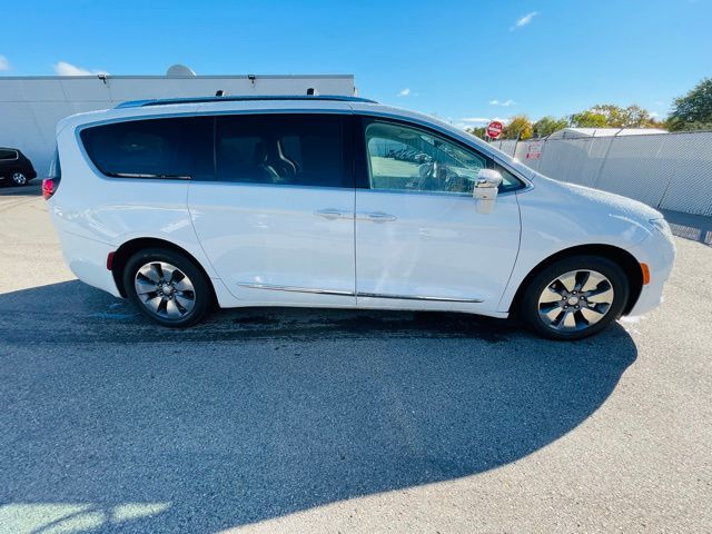 2018 Chrysler Pacifica Hybrid Limited