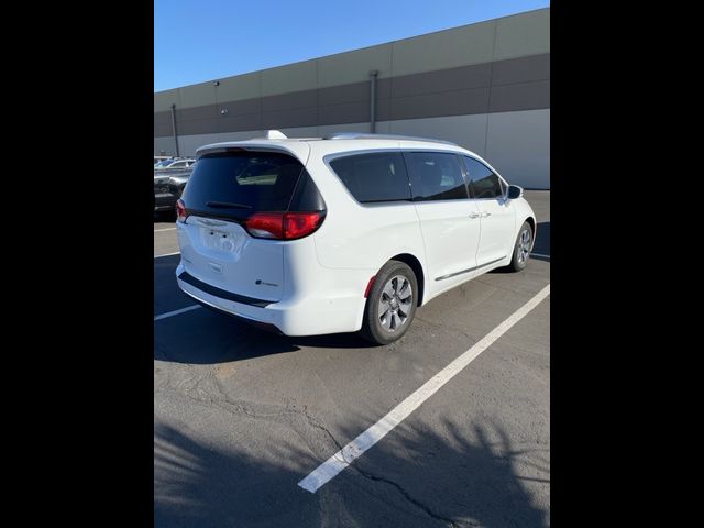 2018 Chrysler Pacifica Hybrid Limited