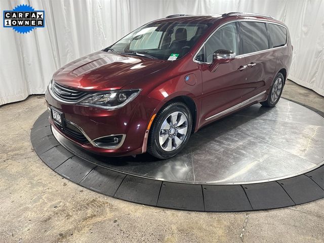 2018 Chrysler Pacifica Hybrid Limited