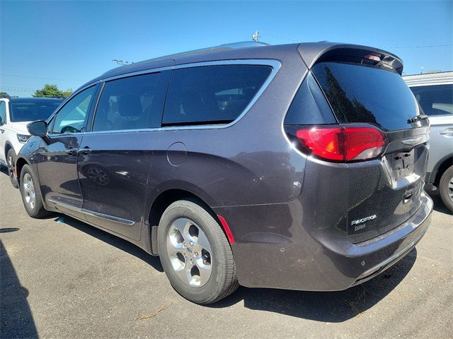 2018 Chrysler Pacifica Hybrid Limited